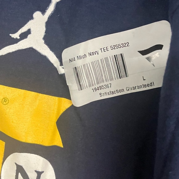 Michigan wolverines ncaa Football Jordan brand 2022 fiesta bowl nike shirt large - Picture 11 of 11